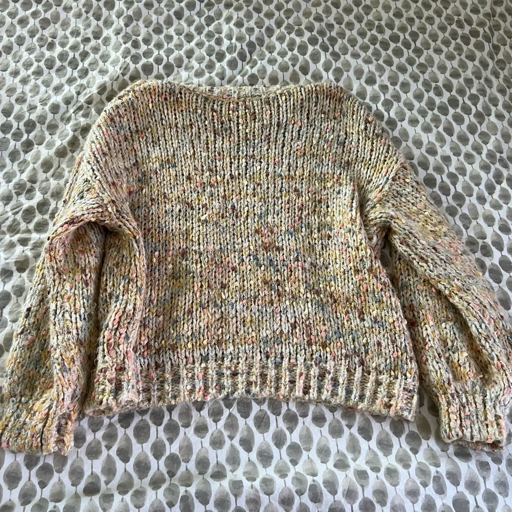 Lulus Sweater - Picture 3 of 4